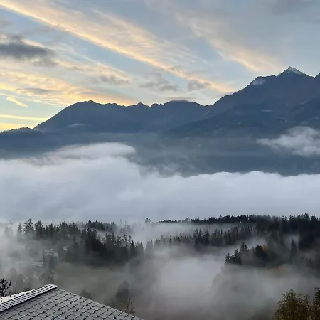 Casa Campanula Сasa de vacaciones Laax