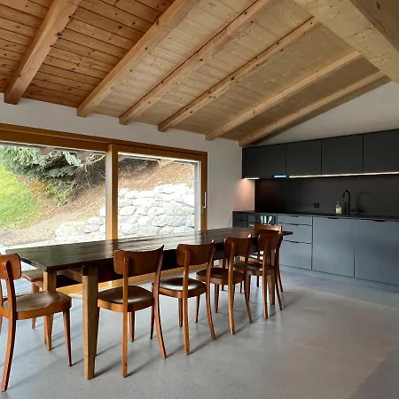Casa Campanula * Laax